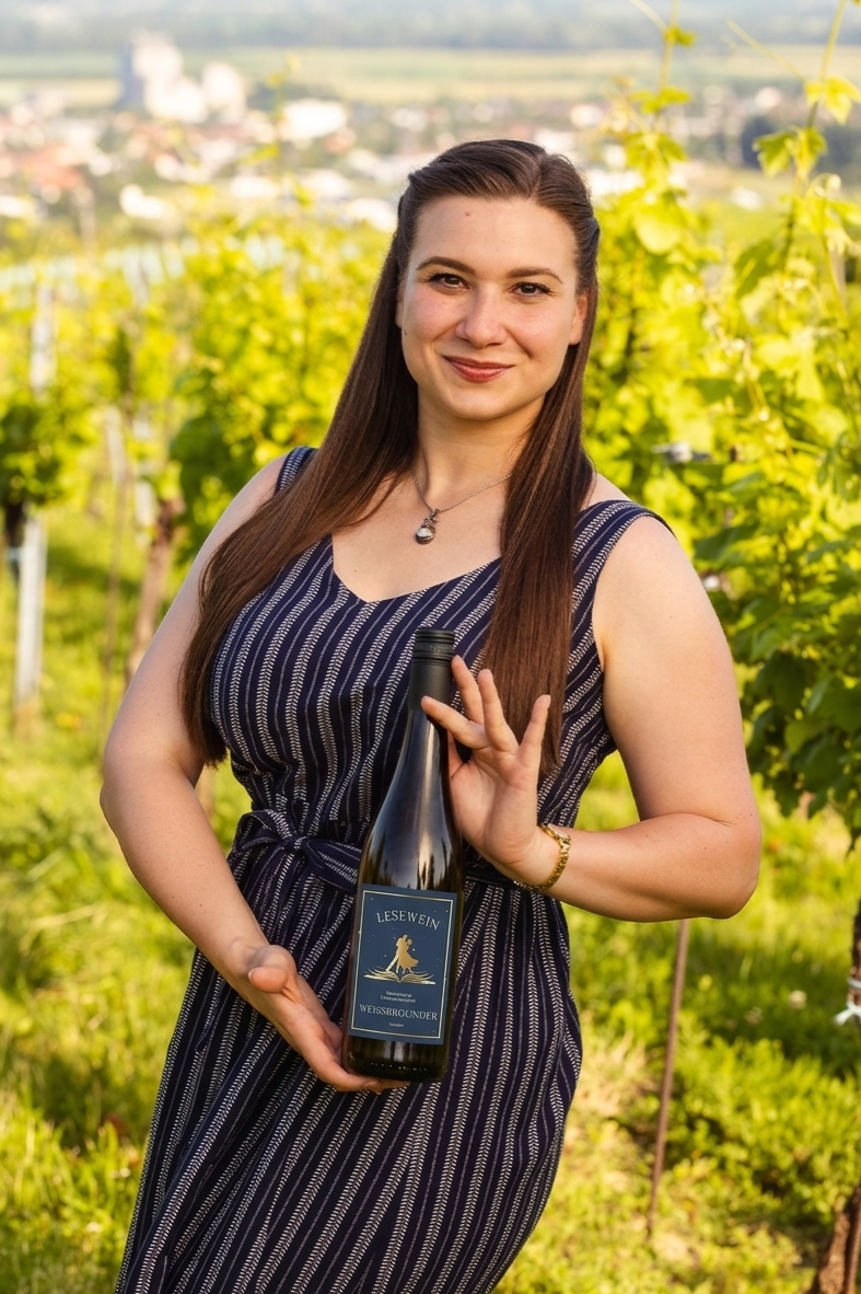 Weißer Lesewein: Der Geschmack von Geschichten in Kooperation mit Posch. Wein gut zum Lesen
